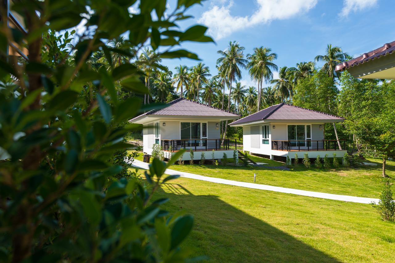 Phangan Akuna Hotel Srithanu Exterior photo